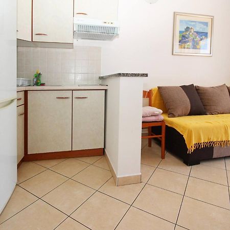 Apartments Lovincic Башка Экстерьер фото