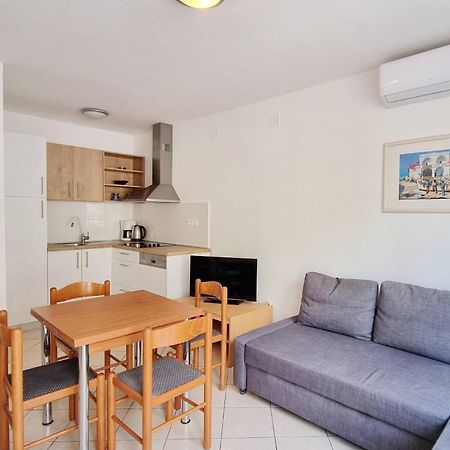Apartments Lovincic Башка Экстерьер фото