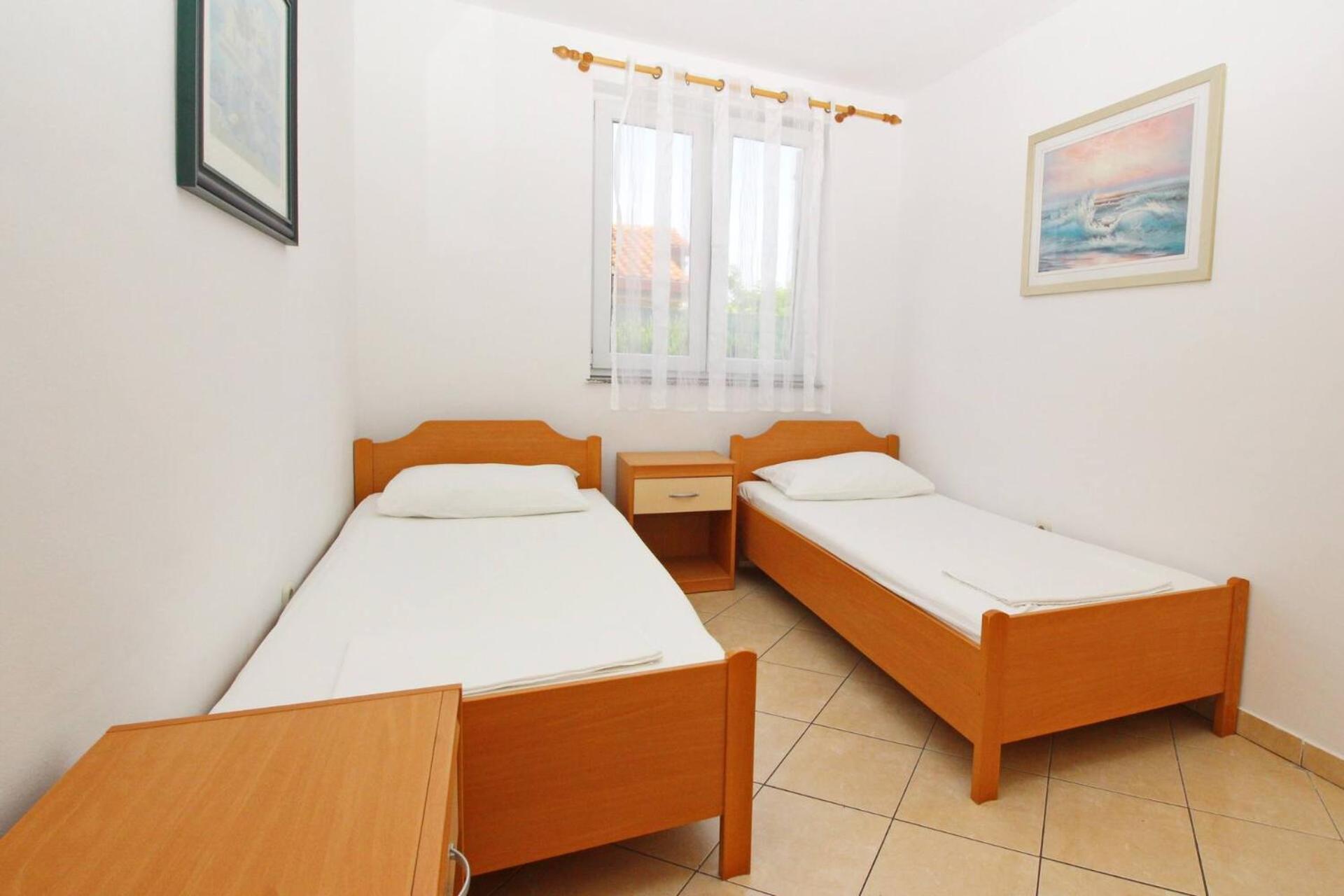 Apartments Lovincic Башка Экстерьер фото